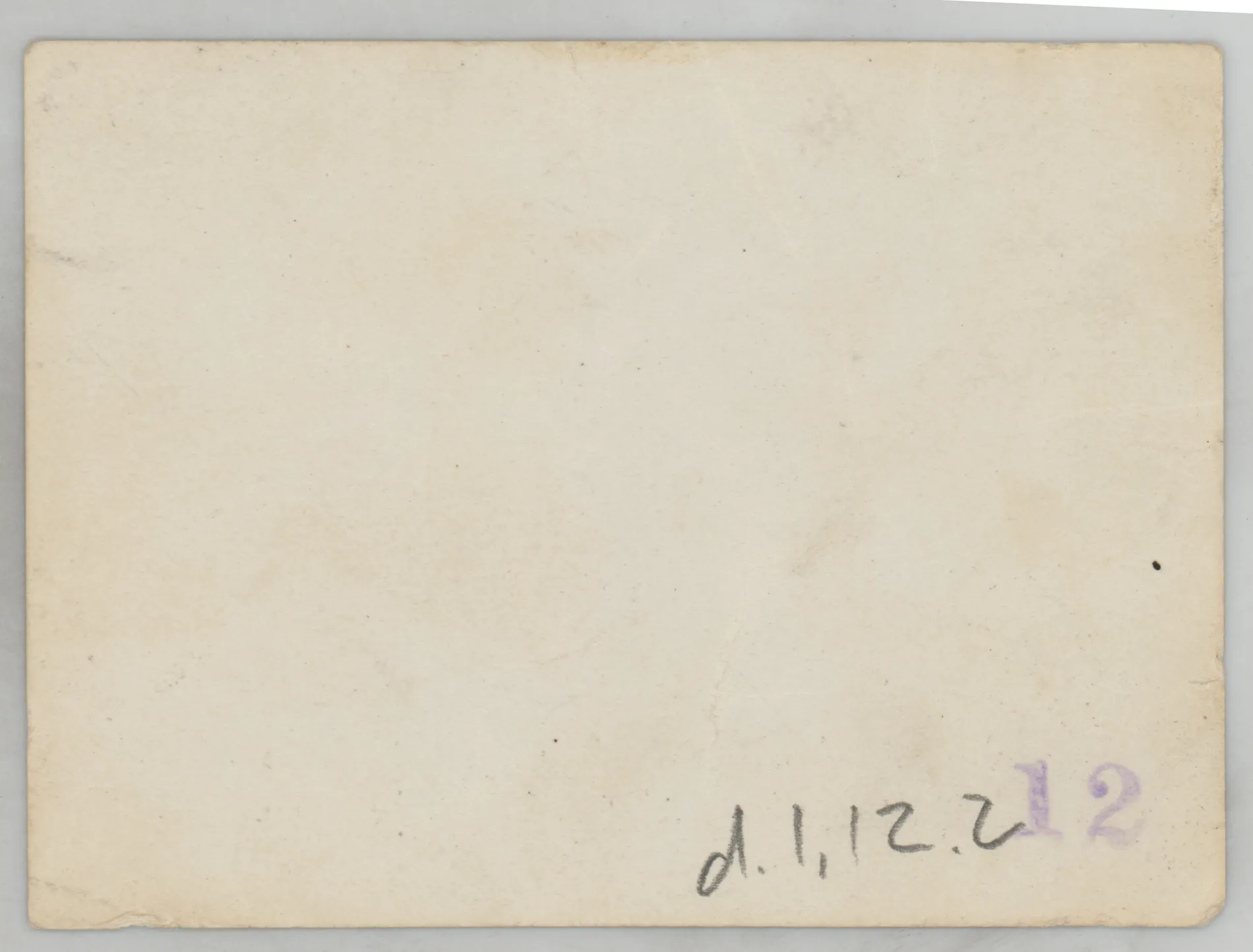 Verso: [Loveta McKinstry holding the hand of her daughter Sammy]