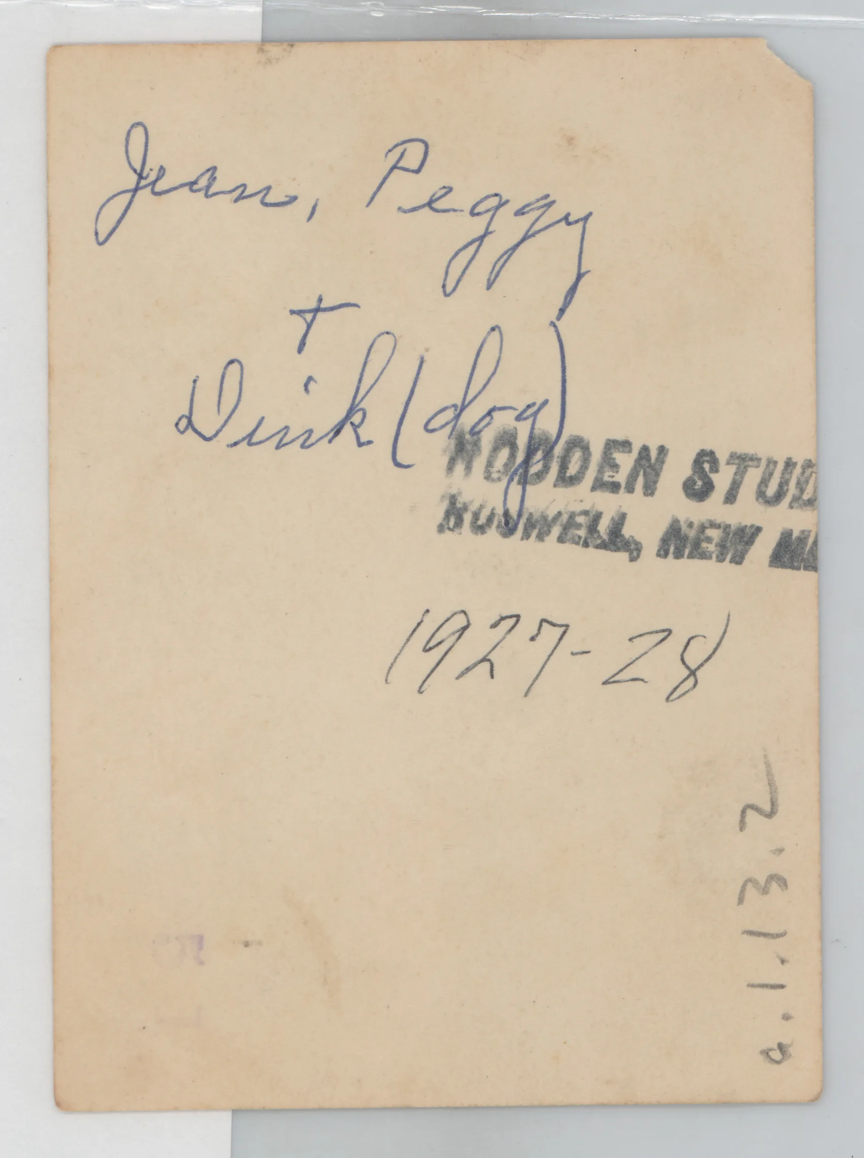 Verso: [Jean and Peggy McKinstry with Dirk the dog]