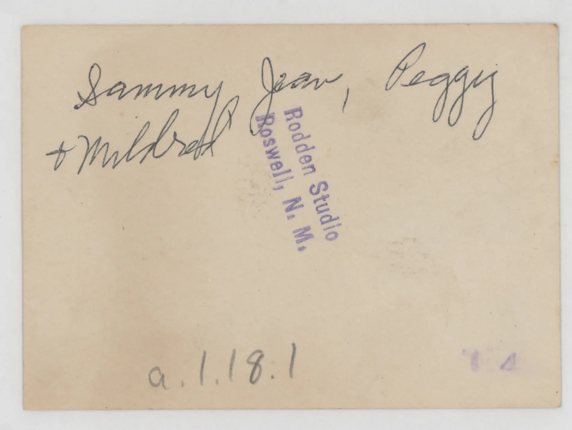 Verso: [Sammy, Jean, Peggy, and Mildred McKinstry]