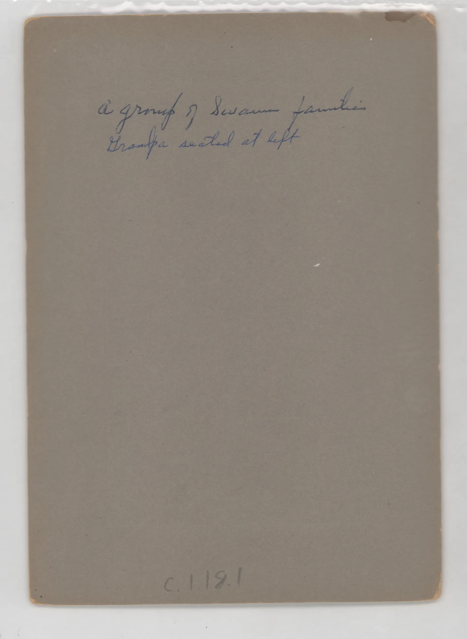 Verso: [Group of Swann families]